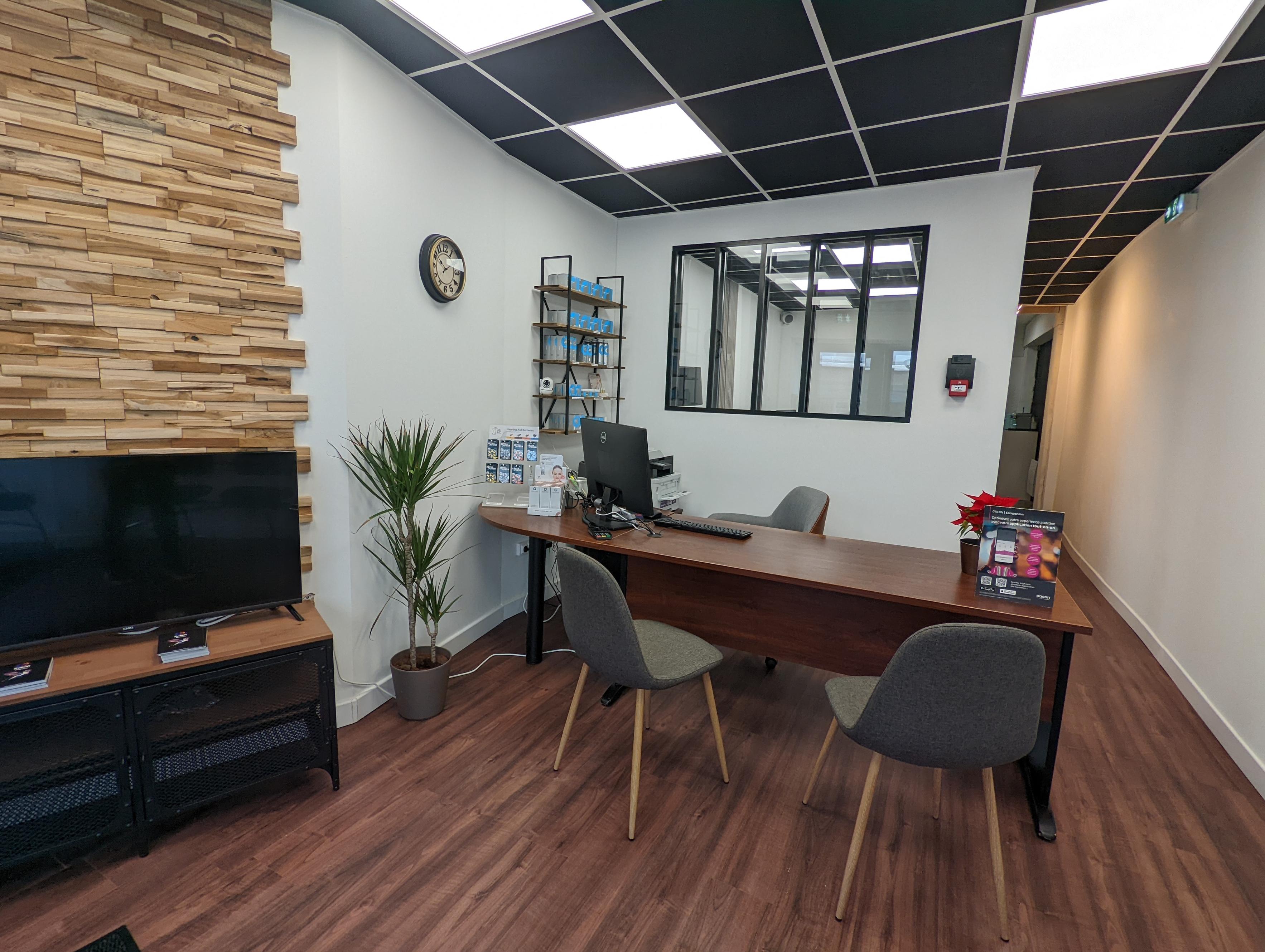 Bureau Nemours